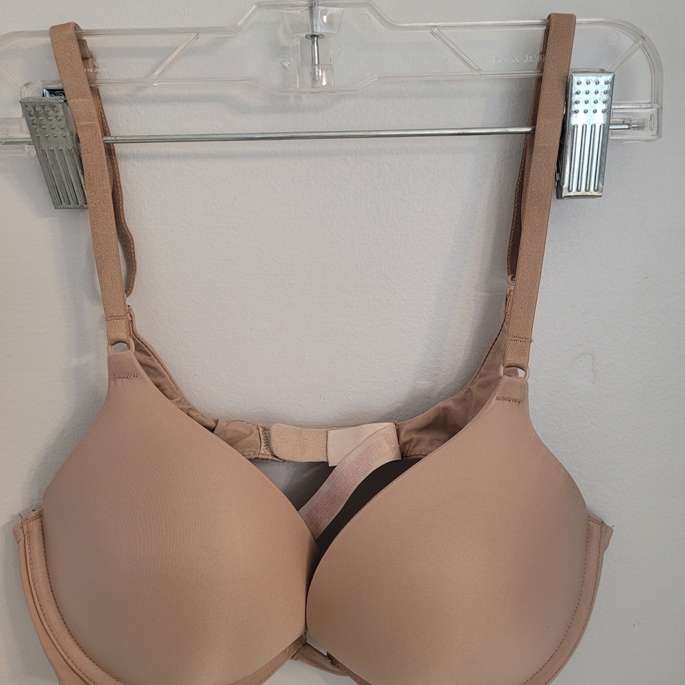 Victoria's Secret Nude Bra